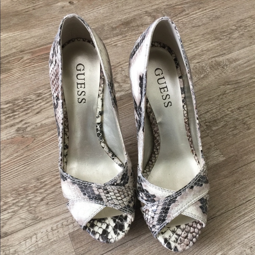 Guess snake pattern heels